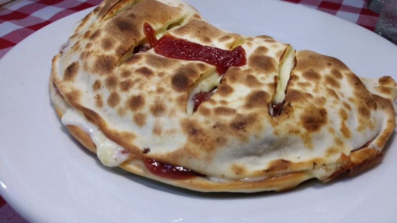 Pastelburg Pizzaria: tradição na Cidade Baixa